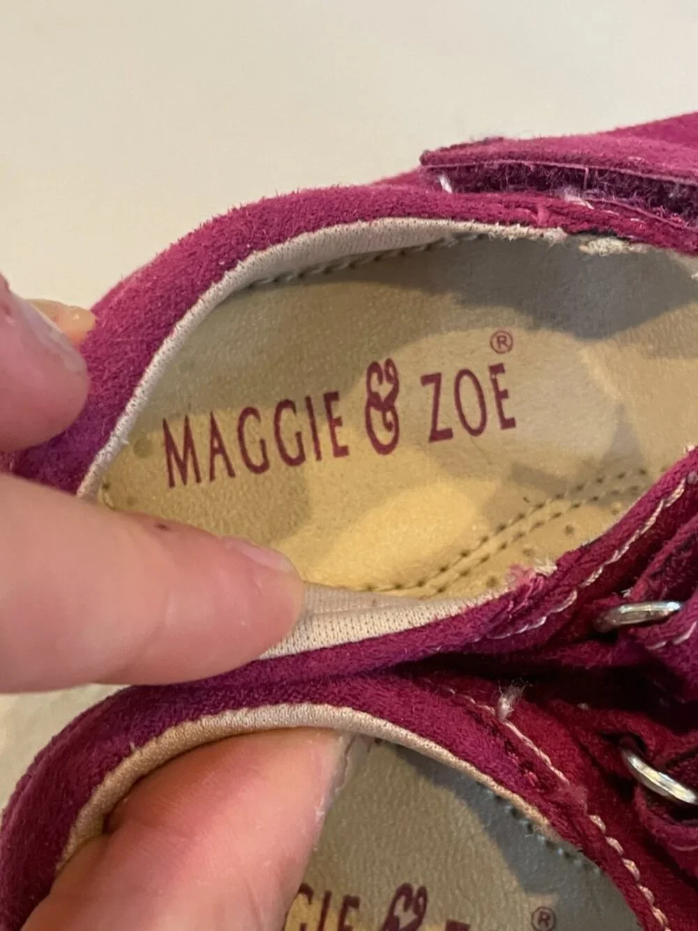 Toddler Girls 9 Magenta Suede Floral Mary Janes